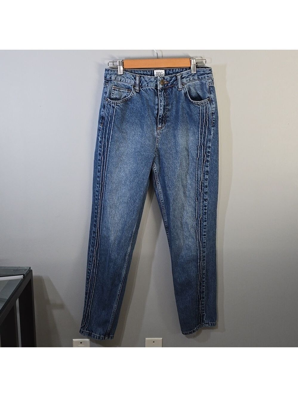 BDG Jeans Mom Jeans Womens Size 10 Blue Denim Jean Side Accent 100% Cotton
